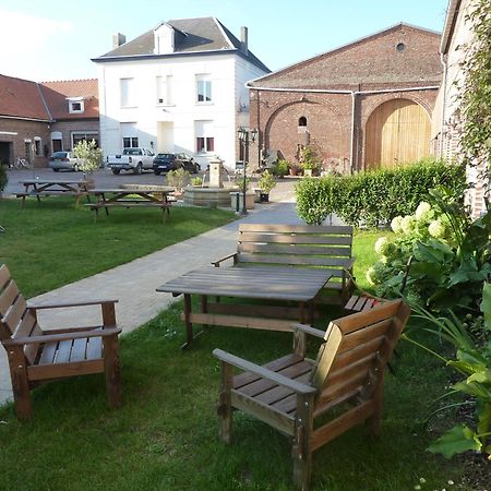 Ferme De Montecouvez Bed & Breakfast Crèvecoeur-sur-lʼEscaut Bagian luar foto