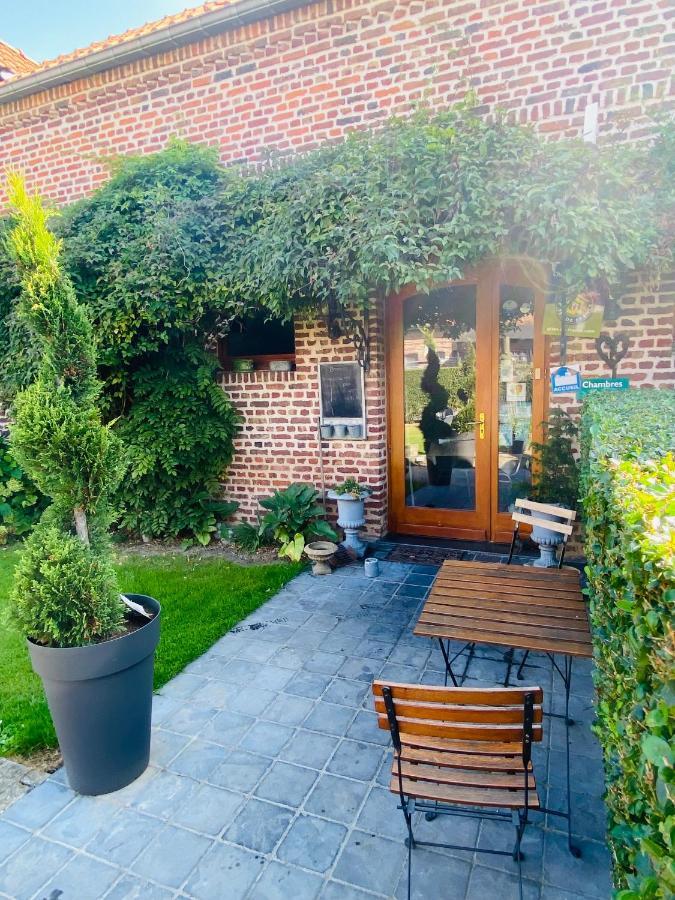 Ferme De Montecouvez Bed & Breakfast Crèvecoeur-sur-lʼEscaut Bagian luar foto