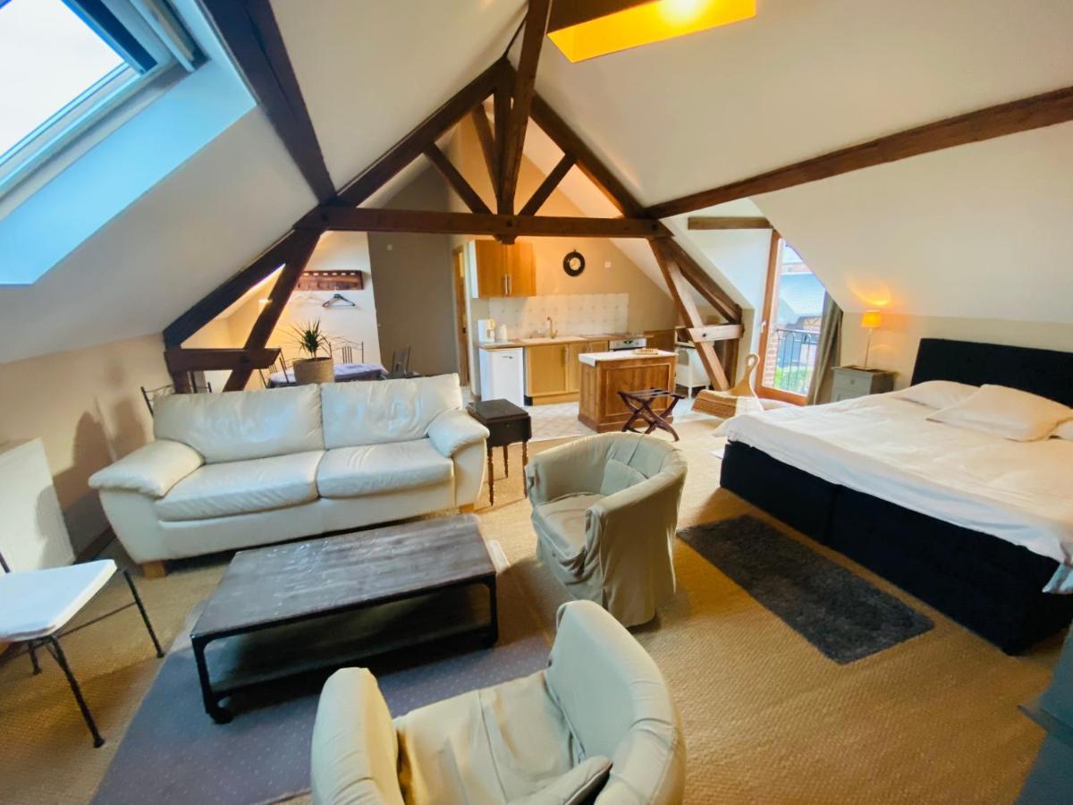 Ferme De Montecouvez Bed & Breakfast Crèvecoeur-sur-lʼEscaut Bagian luar foto