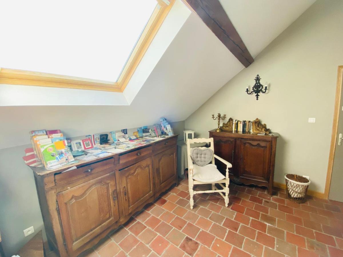 Ferme De Montecouvez Bed & Breakfast Crèvecoeur-sur-lʼEscaut Bagian luar foto