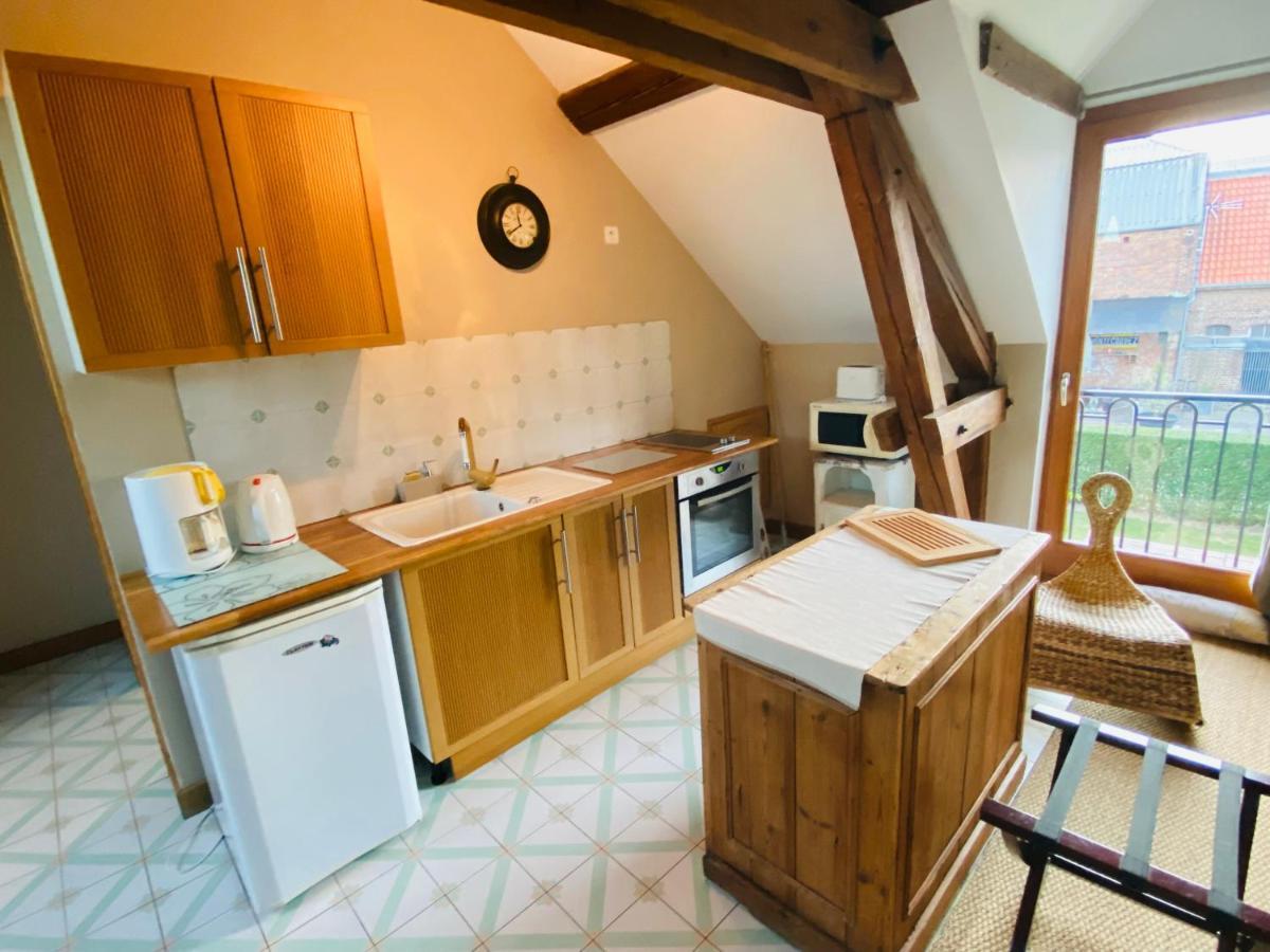 Ferme De Montecouvez Bed & Breakfast Crèvecoeur-sur-lʼEscaut Bagian luar foto