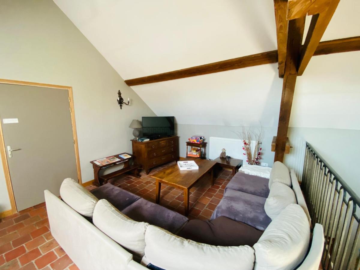 Ferme De Montecouvez Bed & Breakfast Crèvecoeur-sur-lʼEscaut Bagian luar foto