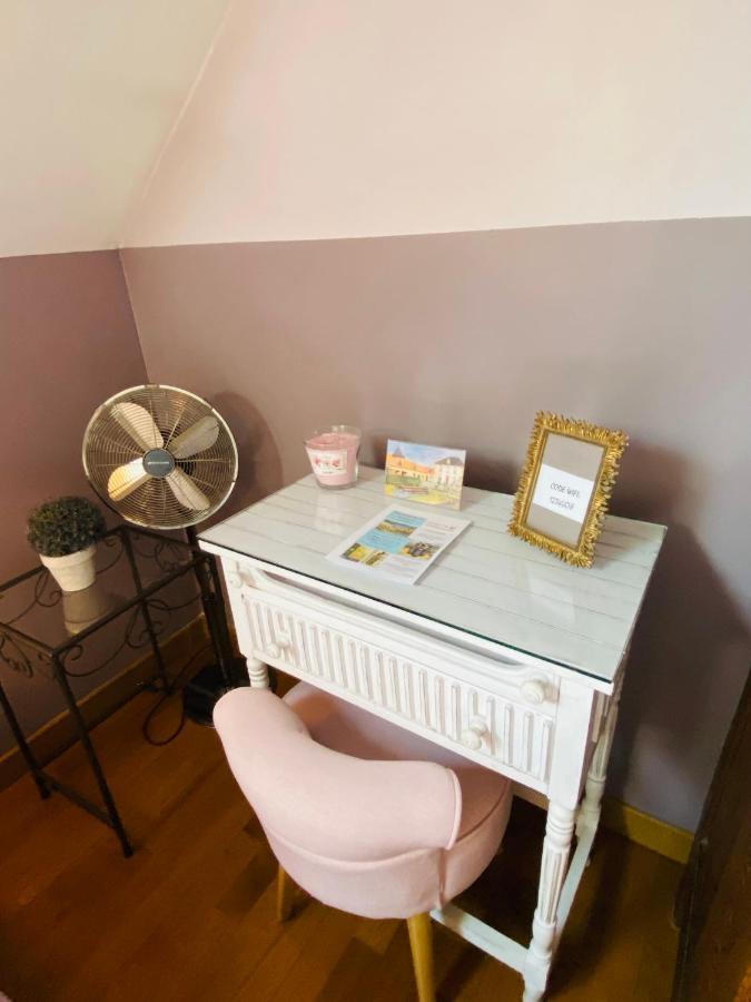 Ferme De Montecouvez Bed & Breakfast Crèvecoeur-sur-lʼEscaut Bagian luar foto